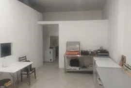 იყიდება, სავაჭრო ფართი, ვარკეთილი