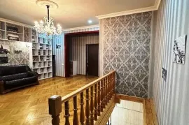 For Rent, Office, Vera