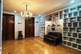 For Rent, Office, Vera