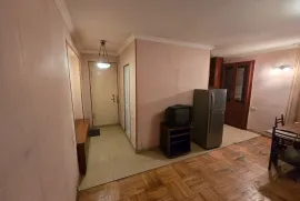 Аренда, 2 Kомнатная, Старое здание, Тбилиси, vake