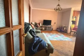 Apartment for sale, 4 Room, Old building, Tbilisi, Nadzaladevi