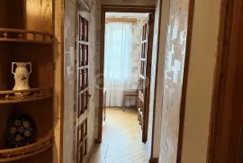 Apartment for sale, 4 Room, Old building, Tbilisi, Nadzaladevi