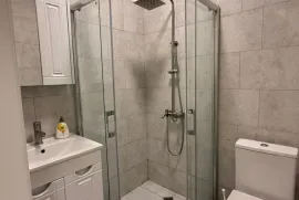 ქირავდება ბინა, 1 ოთახიანი, ახალი აშენებული, ბათუმი, აეროპორტის უბანი