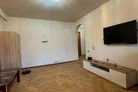 Apartment for sale, 3 Room, Old building, Tbilisi, saburtalo