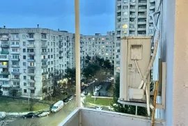 Продается квартира, 3 Kомнатная, Старое здание, Тбилиси, Мухиани