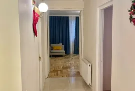 Продается квартира, 3 Kомнатная, Старое здание, Тбилиси, Мухиани