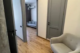 ქირავდება ბინა, 2 ოთახიანი, ძველი აშენებული, თბილისი, მთაწმინდა