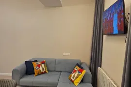 ქირავდება ბინა დღიურად, 1 ოთახიანი, ახალი აშენებული, ქუთაისი, მწვანეყვავილა