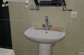 Аренда, 3 Kомнатная, Старое здание, Тбилиси, saburtalo