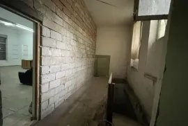 Продается , Универсальное коммерческое помещение, Диди Дигоми