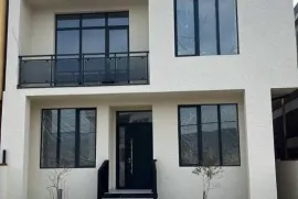 House For Sale, 11 Room, Tbilisi, Didi digomi