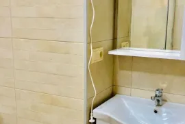 Аренда, 3 Kомнатная, Новостройка, Батуми, Руставельский район