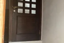 Продается квартира, 4 Kомнатная, Старое здание, Тбилиси, Мтацминда