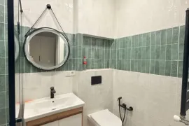 Продается квартира, 2 Kомнатная, Новостройка, Батуми