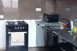 Аренда, 3 Kомнатная, Старое здание, Тбилиси, Санзона