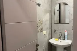 იყიდება ბინა, 1 ოთახიანი, ახალი აშენებული, ბათუმი, ბაგრატიონის უბანი