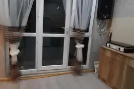 ქირავდება ბინა, 2 ოთახიანი, ძველი აშენებული, თბილისი, ვარკეთილი