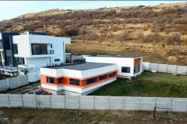 Land For Sale, For Investment, Lisi lake