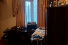 იყიდება ბინა, 3 ოთახიანი, ძველი აშენებული, თბილისი, ისანი