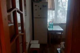 იყიდება ბინა, 3 ოთახიანი, ძველი აშენებული, თბილისი, ისანი