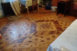 Продается квартира, 4 Kомнатная, Старое здание, Кутаиси, Габашвили Холм