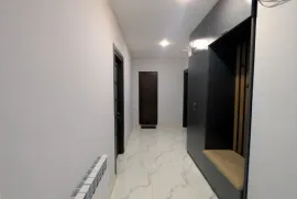 Продается квартира, 3 Kомнатная, Новостройка, Батуми, Район аэропорта