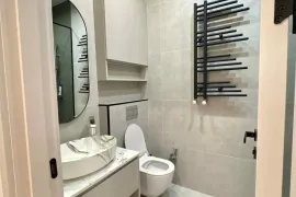 ქირავდება ბინა, 2 ოთახიანი, ახალი აშენებული, თბილისი, ვაკე