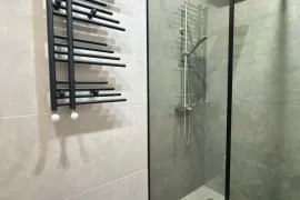 ქირავდება ბინა, 2 ოთახიანი, ახალი აშენებული, თბილისი, ვაკე