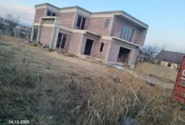 House For Sale, 10 Room, Tbilisi, Ivertubani