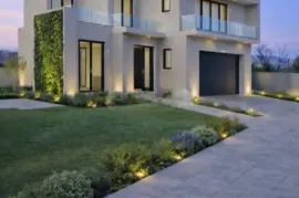 House For Sale, 10 Room, Tbilisi, Ivertubani