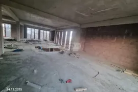 House For Sale, 10 Room, Tbilisi, Ivertubani