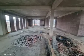 House For Sale, 10 Room, Tbilisi, Ivertubani