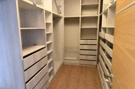 Аренда, 5 Kомнатная, Новостройка, Тбилиси, Чугурети