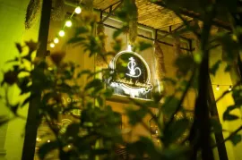 ქირავდება, სავაჭრო ფართი, ხიმშიაშვილის უბანი