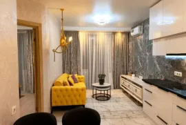 Продается квартира, 3 Kомнатная, Новостройка, Батуми, Район аэропорта