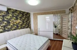 Продается квартира, 3 Kомнатная, Новостройка, Батуми, Район аэропорта