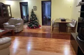 Продается квартира, 4 Kомнатная, Старое здание, Тбилиси, saburtalo