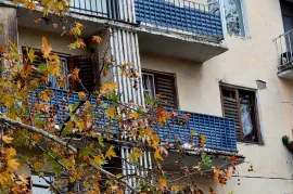 Apartment for sale, 5 Room, Old building, Tbilisi, Chugureti