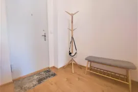 Аренда, 3 Kомнатная, Старое здание, Тбилиси, saburtalo