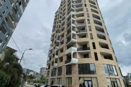 Продается квартира, 1 Kомнатная, Новостройка, Батуми