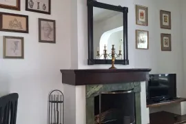 ქირავდება ბინა, 4 ოთახიანი, ძველი აშენებული, თბილისი, ვაკე