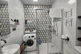 იყიდება ბინა, 3 ოთახიანი, ახალი აშენებული, ბათუმი, აეროპორტის უბანი