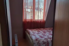 For Rent, 2 Room, Old building, Tbilisi, saburtalo