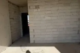 იყიდება ბინა, 1 ოთახიანი, ახალი აშენებული, ბათუმი, აეროპორტის უბანი