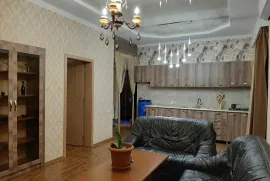 ქირავდება სახლი, 4 ოთახიანი, თელავი, თელავი