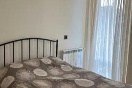 ქირავდება ბინა დღიურად, 2 ოთახიანი, ახალი აშენებული, თბილისი, ვარკეთილი