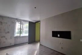 იყიდება ბინა, 1 ოთახიანი, ძველი აშენებული, რუსთავი, ძველი რუსთავი