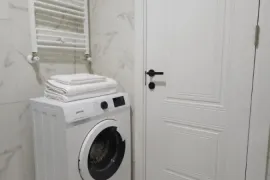 იყიდება ბინა, 1 ოთახიანი, ახალი აშენებული, ბათუმი, აეროპორტის უბანი