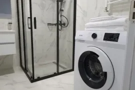 იყიდება ბინა, 1 ოთახიანი, ახალი აშენებული, ბათუმი, აეროპორტის უბანი