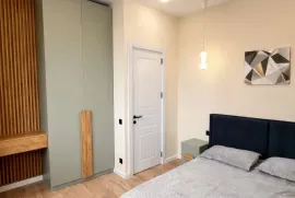 ქირავდება ბინა, 3 ოთახიანი, ახალი აშენებული, თბილისი, საბურთალო